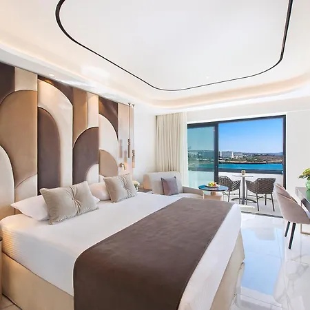 Adams & (adults Only) Resort 5*