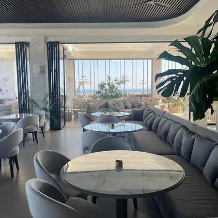 Adams & (adults Only) Θέρετρο 5*