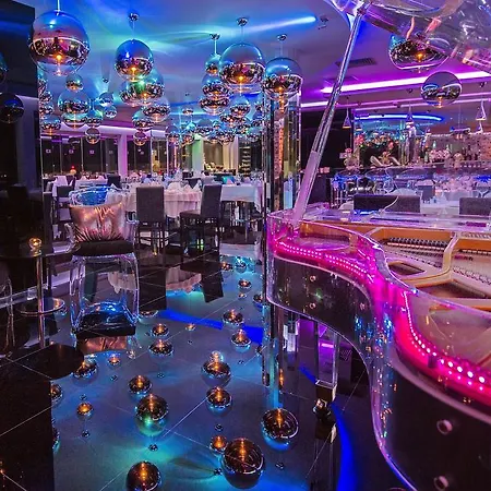 Θέρετρο Adams & (adults Only) 5*